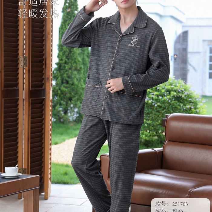 91家纺网 家纺一手货源 找家纺 洛兰沙家居馆 2025新款德绒绵竹加厚300克情侣睡衣男女款睡衣（翻领） 251703（男款）