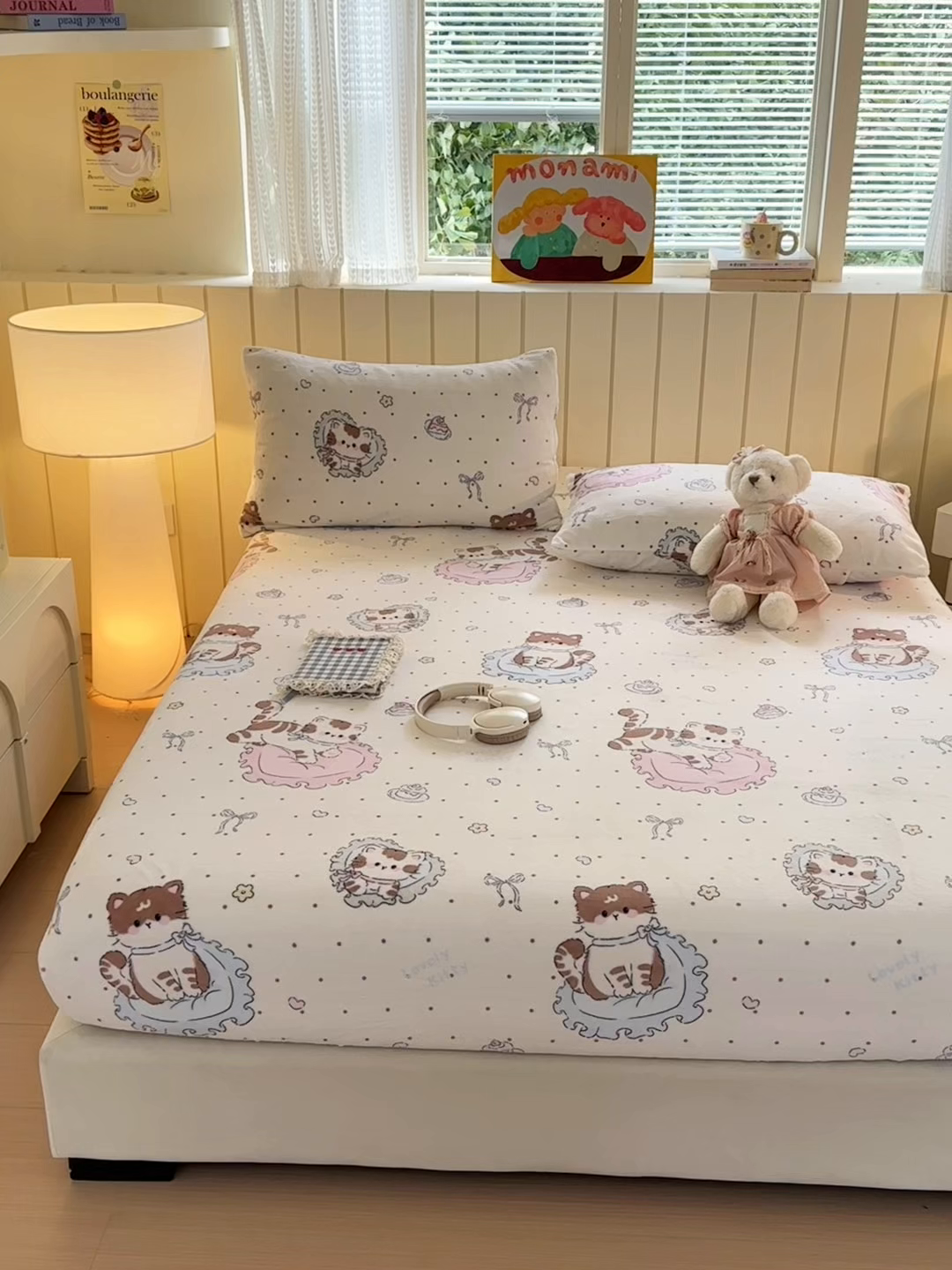 91家纺网 家纺一手货源 找家纺 丽美人家纺 2025年牛奶绒小版印花床笠单床笠床笠单件 奶萌小猫