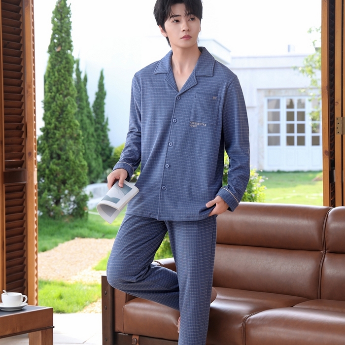 91家纺网 家纺一手货源 找家纺 洛兰沙家居馆 2025新款德绒绵竹加厚300克情侣睡衣男女款睡衣（翻领） 251706-1（男款）