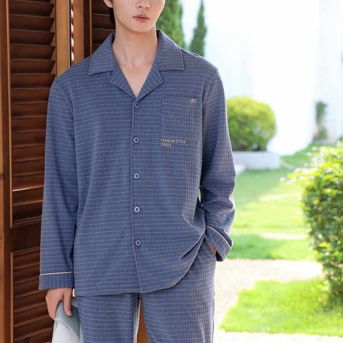 91家纺网 家纺一手货源 找家纺 洛兰沙家居馆 2025新款德绒绵竹加厚300克情侣睡衣男女款睡衣（翻领） 251706-1（男款）