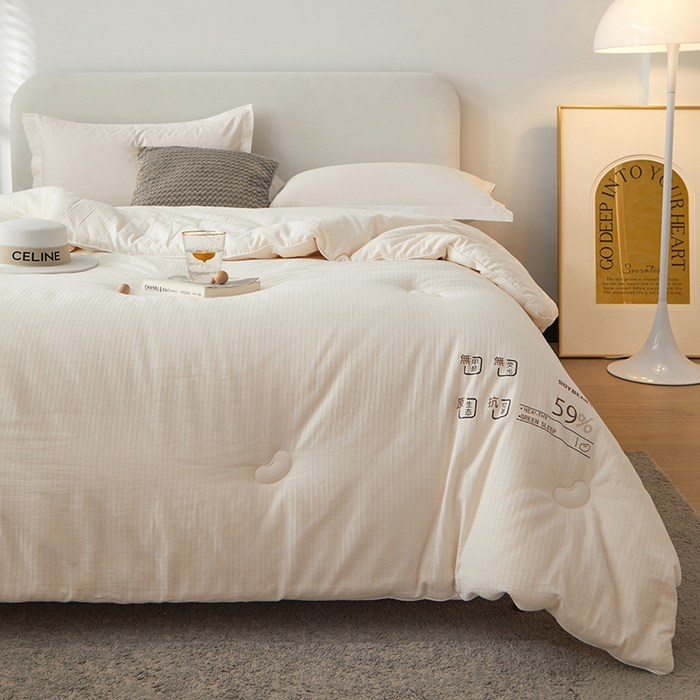 91家纺网 家纺一手货源 找家纺 （总）纪梵茜 2025新款59%豆朴原棉大豆被子被芯场景一