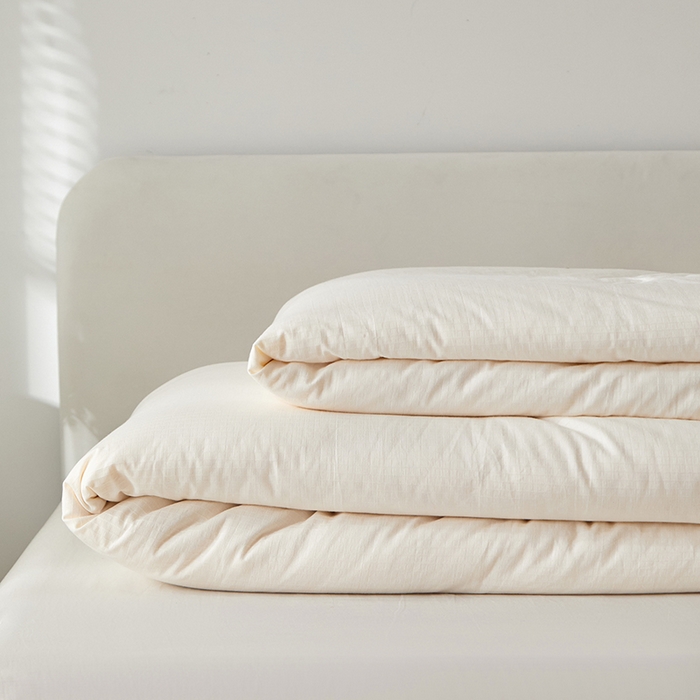 91家纺网 家纺一手货源 找家纺 （总）纪梵茜 2025新款59%豆朴原棉大豆被子被芯场景一