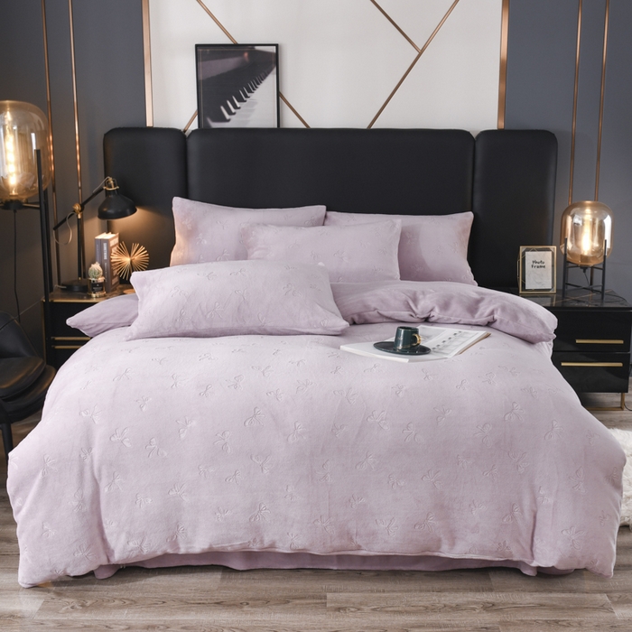 91家纺网 家纺一手货源 找家纺 米瑞娜 2025新款牛奶绒四件套 蝴蝶结-香芋紫