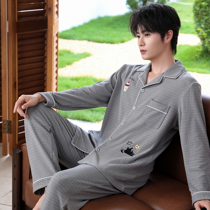 91家纺网 家纺一手货源 找家纺 洛兰沙家居馆 2025新款德绒绵竹加厚300克情侣睡衣男女款睡衣（翻领） 251730（情侣款男）