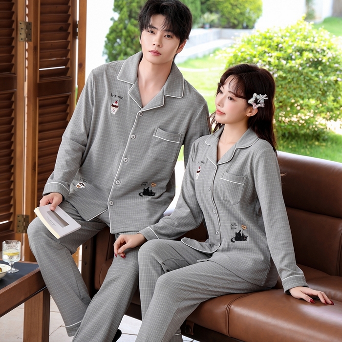 91家纺网 家纺一手货源 找家纺 洛兰沙家居馆 2025新款德绒绵竹加厚300克情侣睡衣男女款睡衣（翻领） 259730（情侣款女）