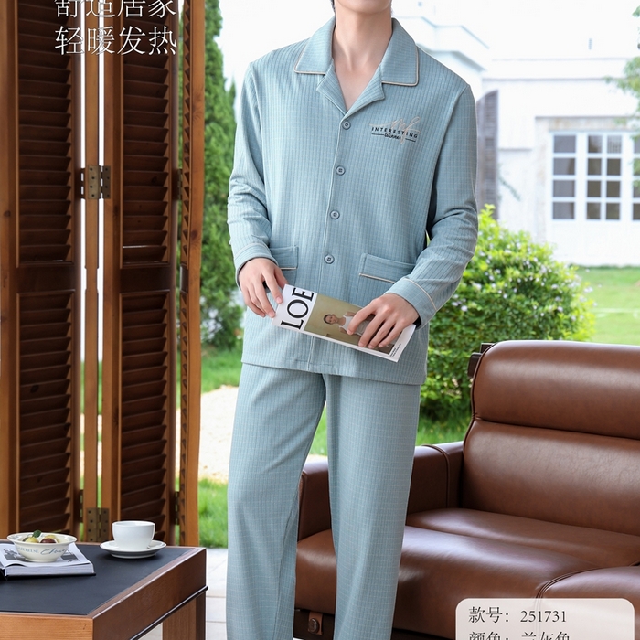 91家纺网 家纺一手货源 找家纺 洛兰沙家居馆 2025新款德绒绵竹加厚300克情侣睡衣男女款睡衣（翻领） 251731（情侣款男）