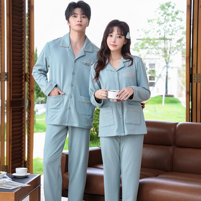 91家纺网 家纺一手货源 找家纺 洛兰沙家居馆 2025新款德绒绵竹加厚300克情侣睡衣男女款睡衣（翻领） 259731（情侣款女）