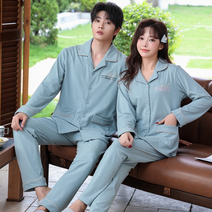 91家纺网 家纺一手货源 找家纺 洛兰沙家居馆 2025新款德绒绵竹加厚300克情侣睡衣男女款睡衣（翻领） 259731（情侣款女）