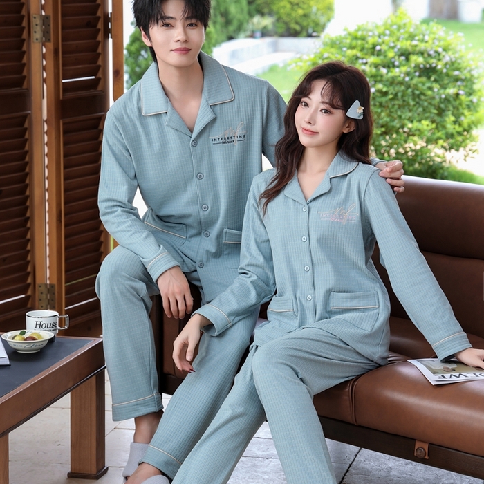 91家纺网 家纺一手货源 找家纺 洛兰沙家居馆 2025新款德绒绵竹加厚300克情侣睡衣男女款睡衣（翻领） 259731（情侣款女）