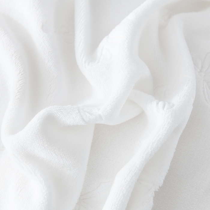 91家纺网 家纺一手货源 找家纺 米瑞娜 2025新款牛奶绒四件套 蝴蝶结-白蓝