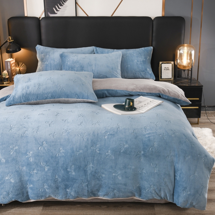 91家纺网 家纺一手货源 找家纺 米瑞娜 2025新款牛奶绒四件套 蝴蝶结-蓝灰