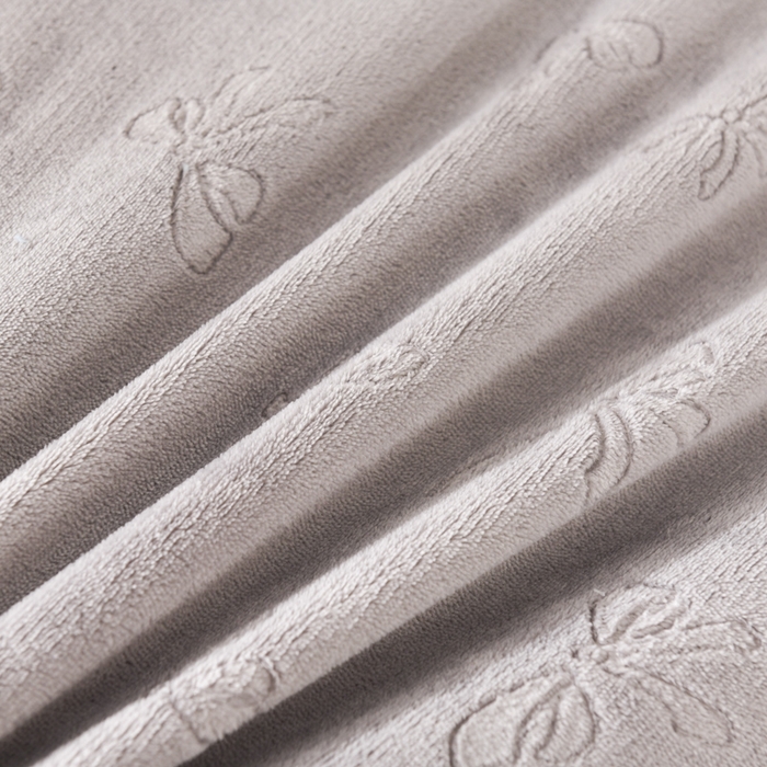 91家纺网 家纺一手货源 找家纺 米瑞娜 2025新款牛奶绒四件套 蝴蝶结-浅灰