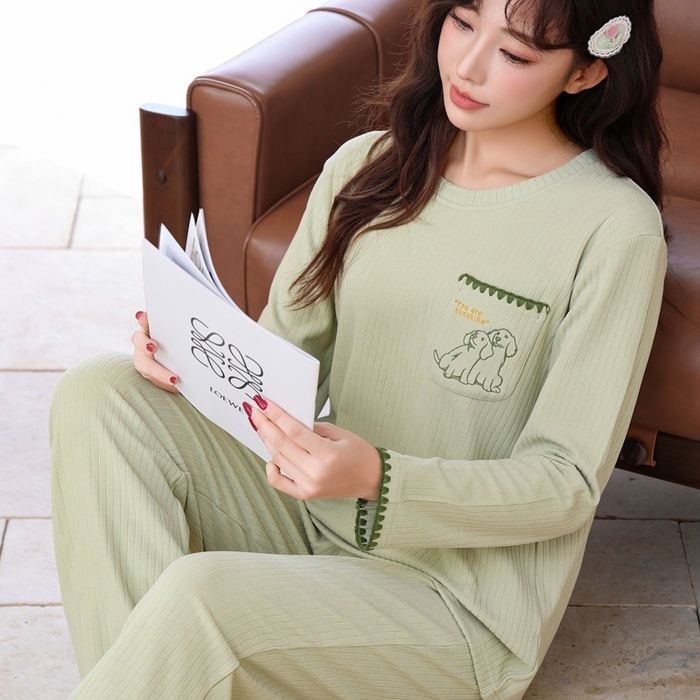 91家纺网 家纺一手货源 找家纺 洛兰沙家居馆 2025新款德绒绵竹加厚300克情侣睡衣男女款睡衣（翻领） 259751（情侣款女）