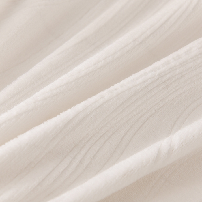 91家纺网 家纺一手货源 找家纺 米瑞娜 2025新款牛奶绒四件套 律动-白卡其