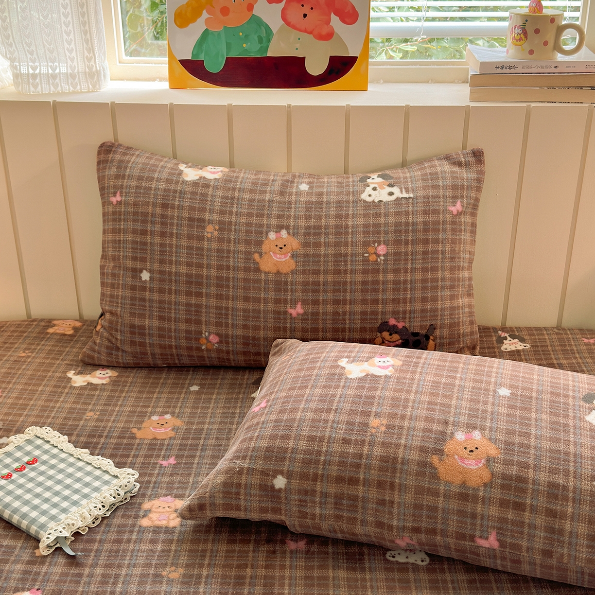 丽美人家纺 2025新款牛奶绒小版枕套 英伦小狗