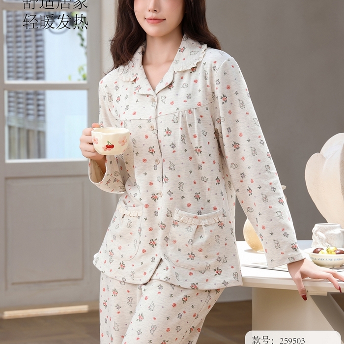 91家纺网 家纺一手货源 找家纺 洛兰沙家居馆 2025新款德绒绵竹加厚300克情侣睡衣男女款睡衣（翻领） 259503（女款）