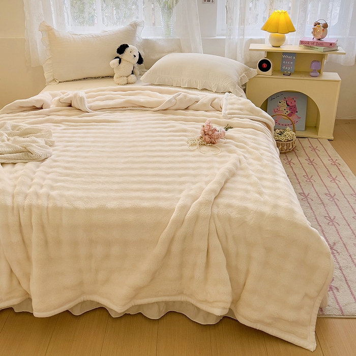 91家纺网 家纺一手货源 找家纺 （总）启发 2025新款泡泡牛奶绒毛毯