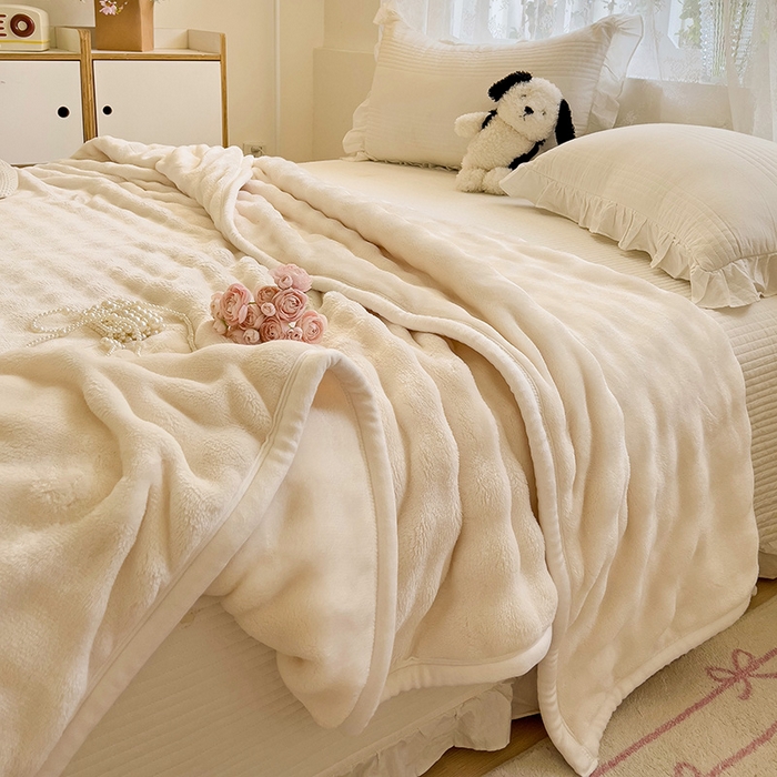 91家纺网 家纺一手货源 找家纺 （总）启发 2025新款泡泡牛奶绒毛毯