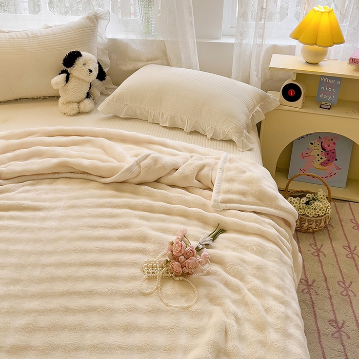 91家纺网 家纺一手货源 找家纺 （总）启发 2025新款泡泡牛奶绒毛毯