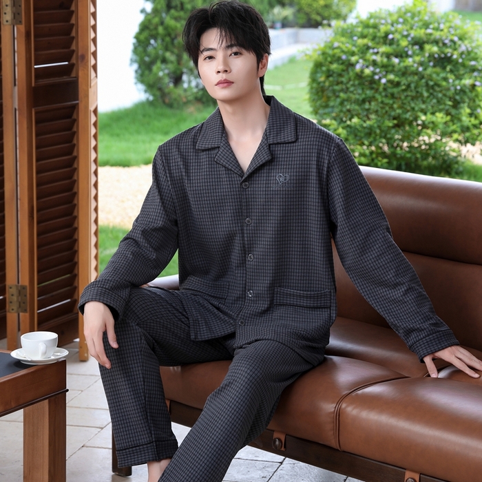 91家纺网 家纺一手货源 找家纺 洛兰沙家居馆 2025新款德绒绵竹加厚300克情侣睡衣男女款睡衣（翻领） 251633-2（情侣款男）