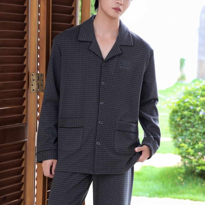 91家纺网 家纺一手货源 找家纺 洛兰沙家居馆 2025新款德绒绵竹加厚300克情侣睡衣男女款睡衣（翻领） 251633-2（情侣款男）