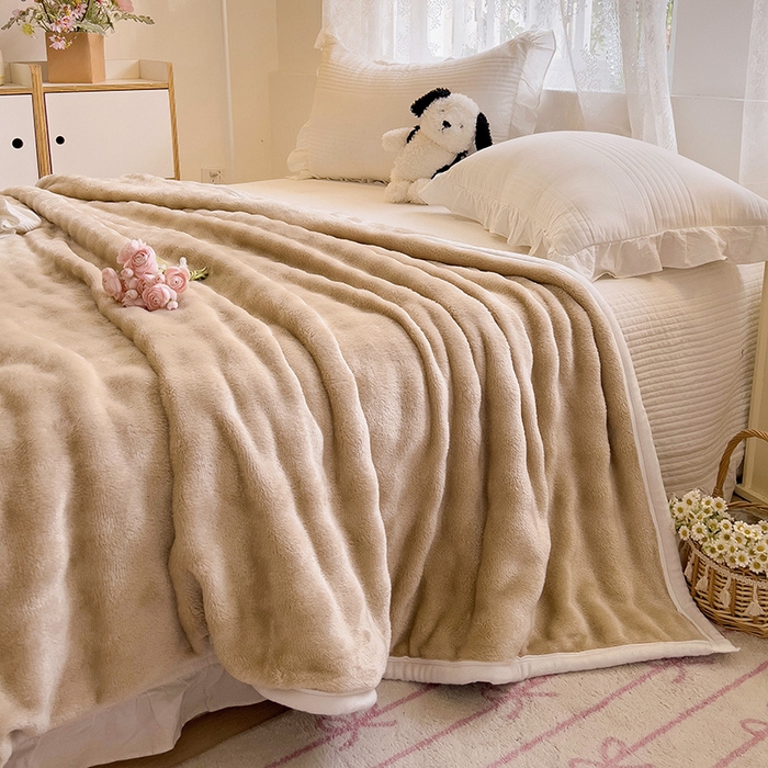 91家纺网 家纺一手货源 找家纺 启发 2025新款泡泡牛奶绒毛毯 泡泡茶咖