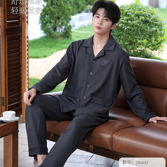 91家纺网 家纺一手货源 找家纺 洛兰沙家居馆 2025新款德绒绵竹加厚300克情侣睡衣男女款睡衣（翻领） 251633-2（情侣款男）