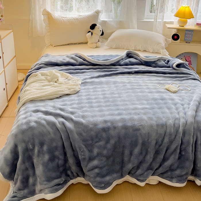 91家纺网 家纺一手货源 找家纺 启发 2025新款泡泡牛奶绒毛毯 泡泡蓝灰