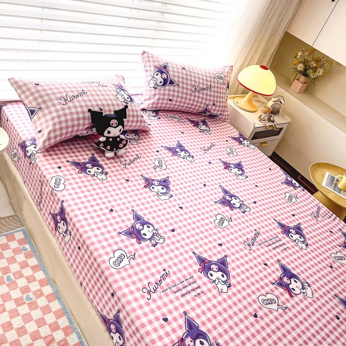 91家纺网 家纺一手货源 找家纺 一电 2024新款四季卡通床笠单件床罩床垫套防滑套宿舍儿童床单定制 欢乐库洛米