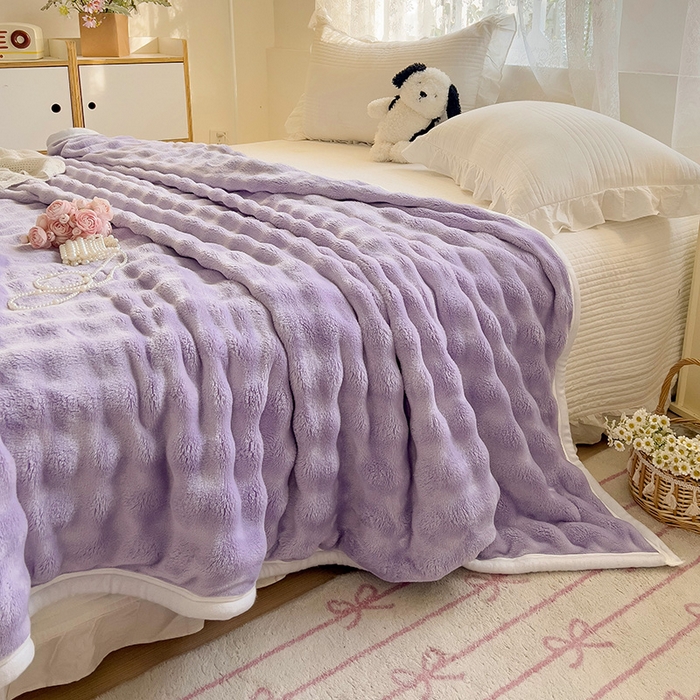 91家纺网 家纺一手货源 找家纺 启发 2025新款泡泡牛奶绒毛毯 泡泡千黛紫