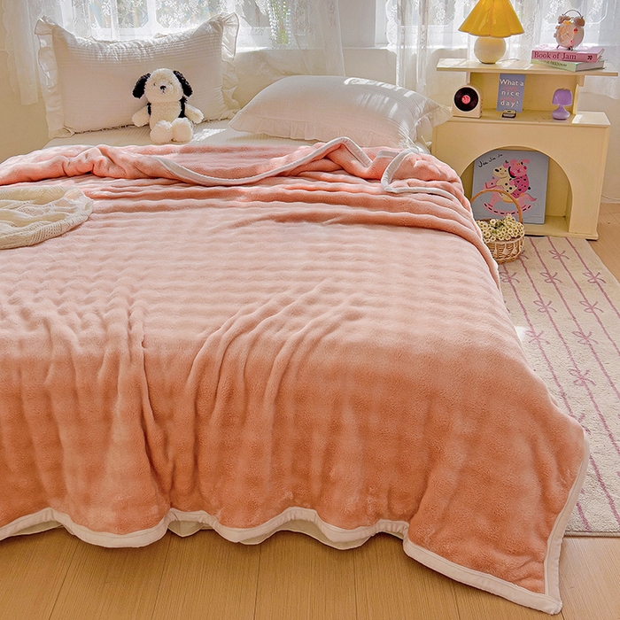 91家纺网 家纺一手货源 找家纺 启发 2025新款泡泡牛奶绒毛毯 泡泡桃粉