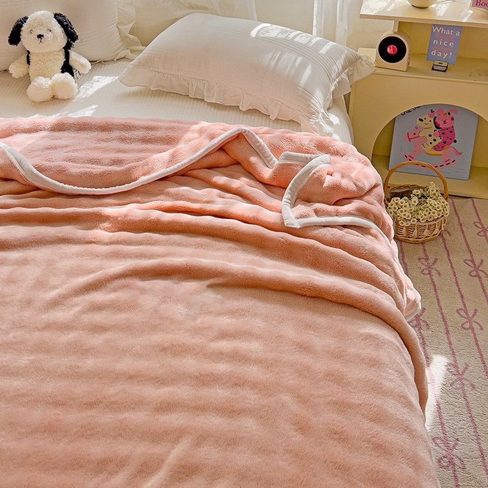 91家纺网 家纺一手货源 找家纺 启发 2025新款泡泡牛奶绒毛毯 泡泡桃粉