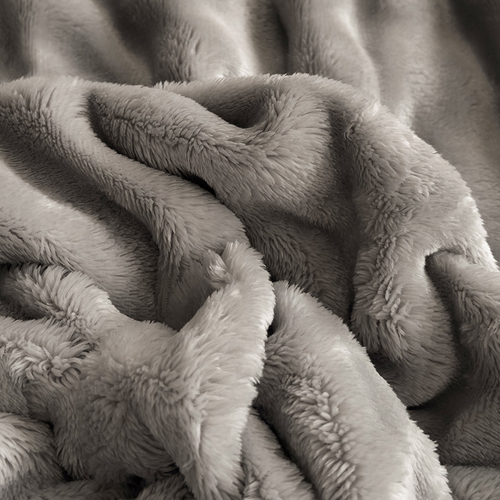 91家纺网 家纺一手货源 找家纺 启发 2025新款泡泡牛奶绒毛毯 泡泡雅士灰