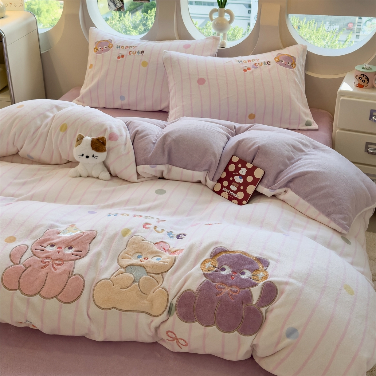 91家纺网 家纺一手货源 找家纺 （总）兄弟坊 2025新款卡通消光牛奶绒贴布绣四件套