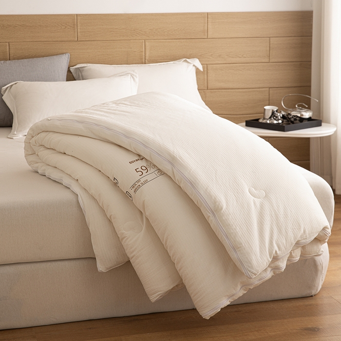 91家纺网 家纺一手货源 找家纺 （总）纪梵茜 2025新款59%大豆原棉被被子被芯场景二-豆朴