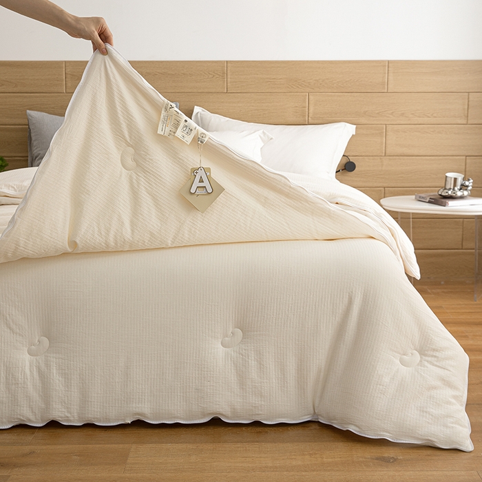 91家纺网 家纺一手货源 找家纺 （总）纪梵茜 2025新款59%大豆原棉被被子被芯场景二-豆朴