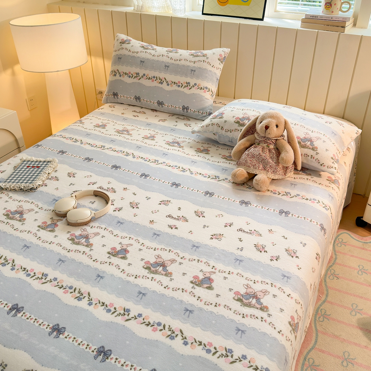 91家纺网 家纺一手货源 找家纺 （总）丽美人家纺 2025新款小版印花牛奶绒床单单床单床单单件