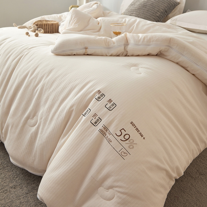 91家纺网 家纺一手货源 找家纺 （总）纪梵茜 2025新款59%大豆原棉被被子被芯场景一-豆朴