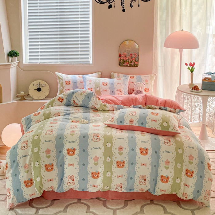 91家纺网 家纺一手货源 找家纺 斯卡诺家纺 2025小清新加厚高克重牛奶绒四件套网红直播爆款 花边动物