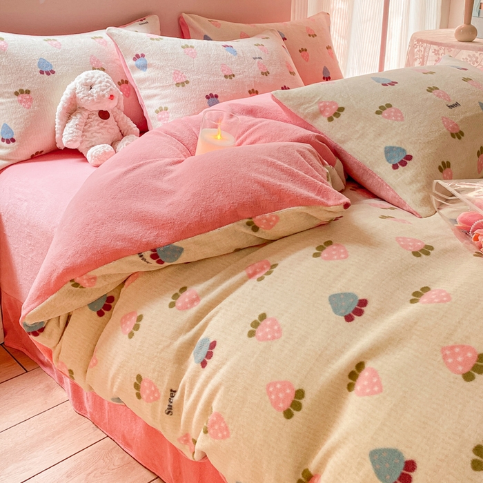 91家纺网 家纺一手货源 找家纺 斯卡诺家纺 2025小清新加厚高克重牛奶绒四件套网红直播爆款 萝卜