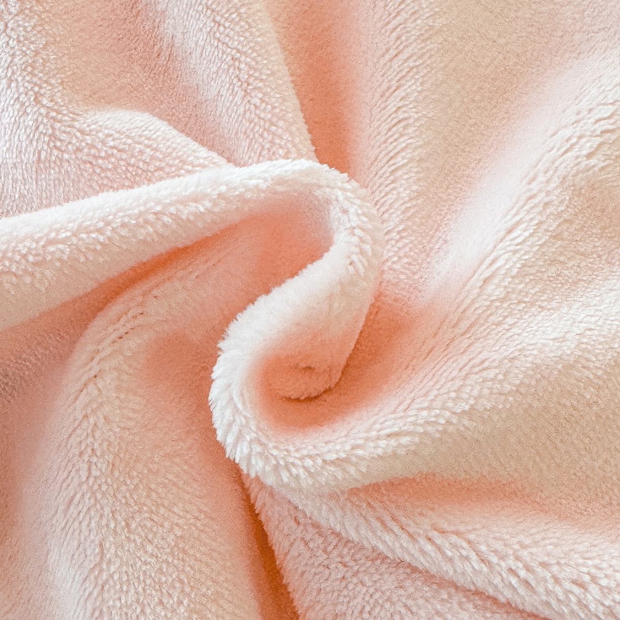 91家纺网 家纺一手货源 找家纺 民新家纺 2025新款牛奶绒花边床裙四件套 浪漫时光-浅粉