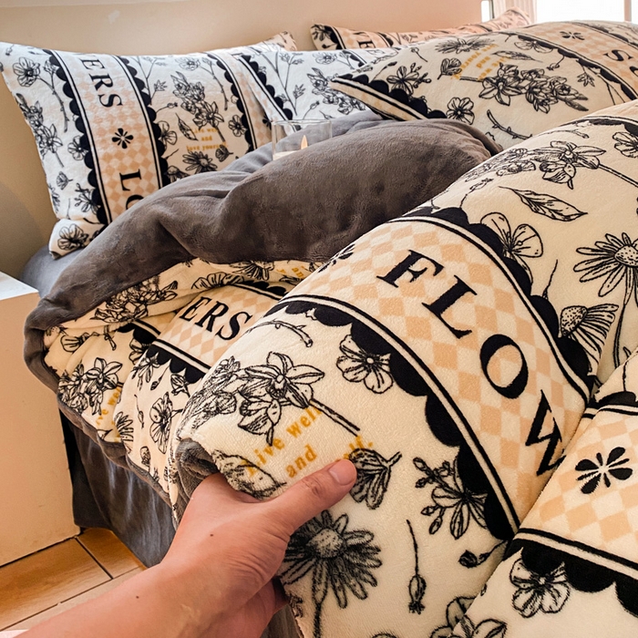 91家纺网 家纺一手货源 找家纺 斯卡诺家纺 2025小清新加厚高克重牛奶绒四件套网红直播爆款 魅影