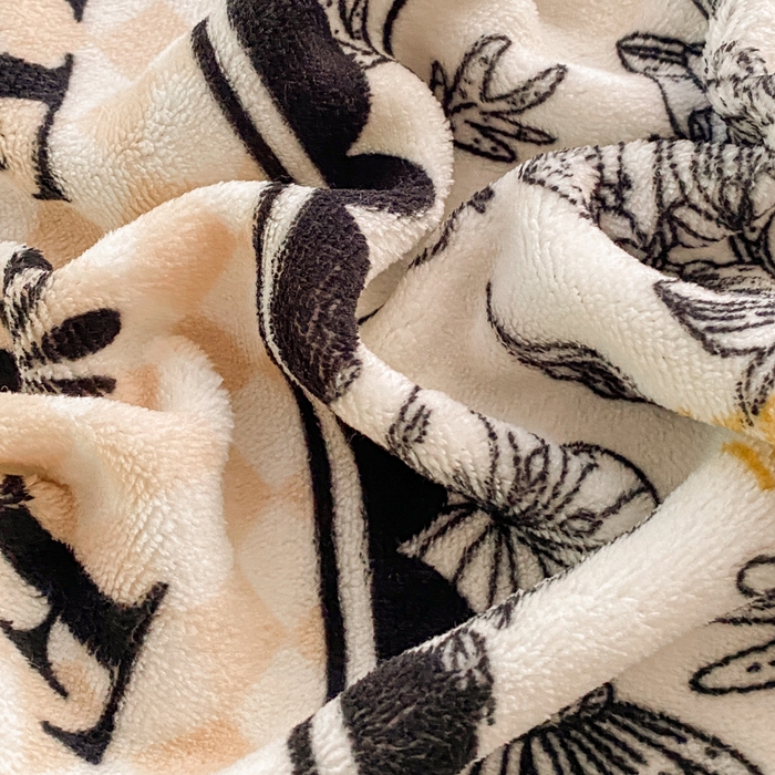 91家纺网 家纺一手货源 找家纺 斯卡诺家纺 2025小清新加厚高克重牛奶绒四件套网红直播爆款 魅影