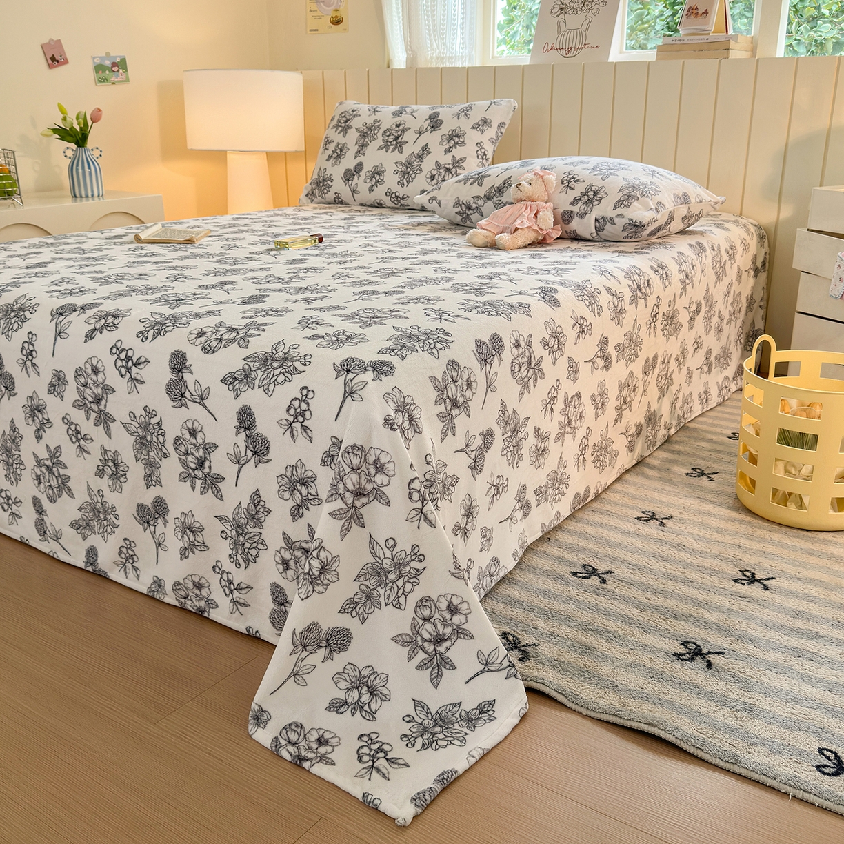 91家纺网 家纺一手货源 找家纺 丽美人家纺 2025新款小版印花牛奶绒床单单床单床单单件 复古山茶