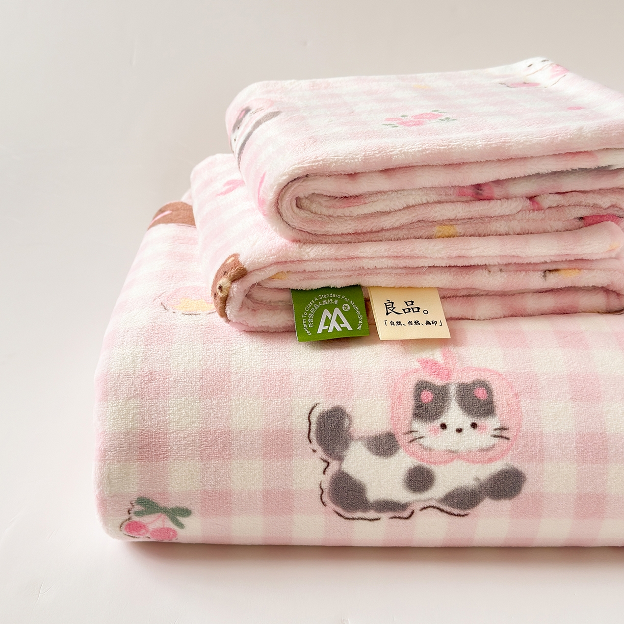 91家纺网 家纺一手货源 找家纺 丽美人家纺 2025新款小版印花牛奶绒床单单床单床单单件 格子小狗