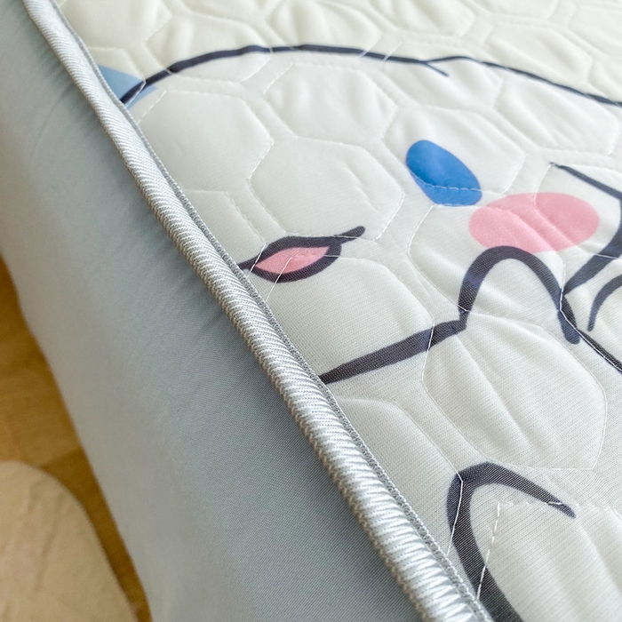 91家纺网 家纺一手货源 找家纺 一电 2025新款牛奶丝凉席床笠可水洗凉感丝凉席学生宿舍单人裸睡空调席-系列一 圈圈玉桂狗