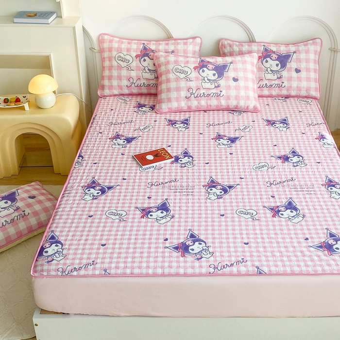 91家纺网 家纺一手货源 找家纺 一电 2025新款牛奶丝凉席床笠可水洗凉感丝凉席学生宿舍单人裸睡空调席-系列一 欢乐库洛米