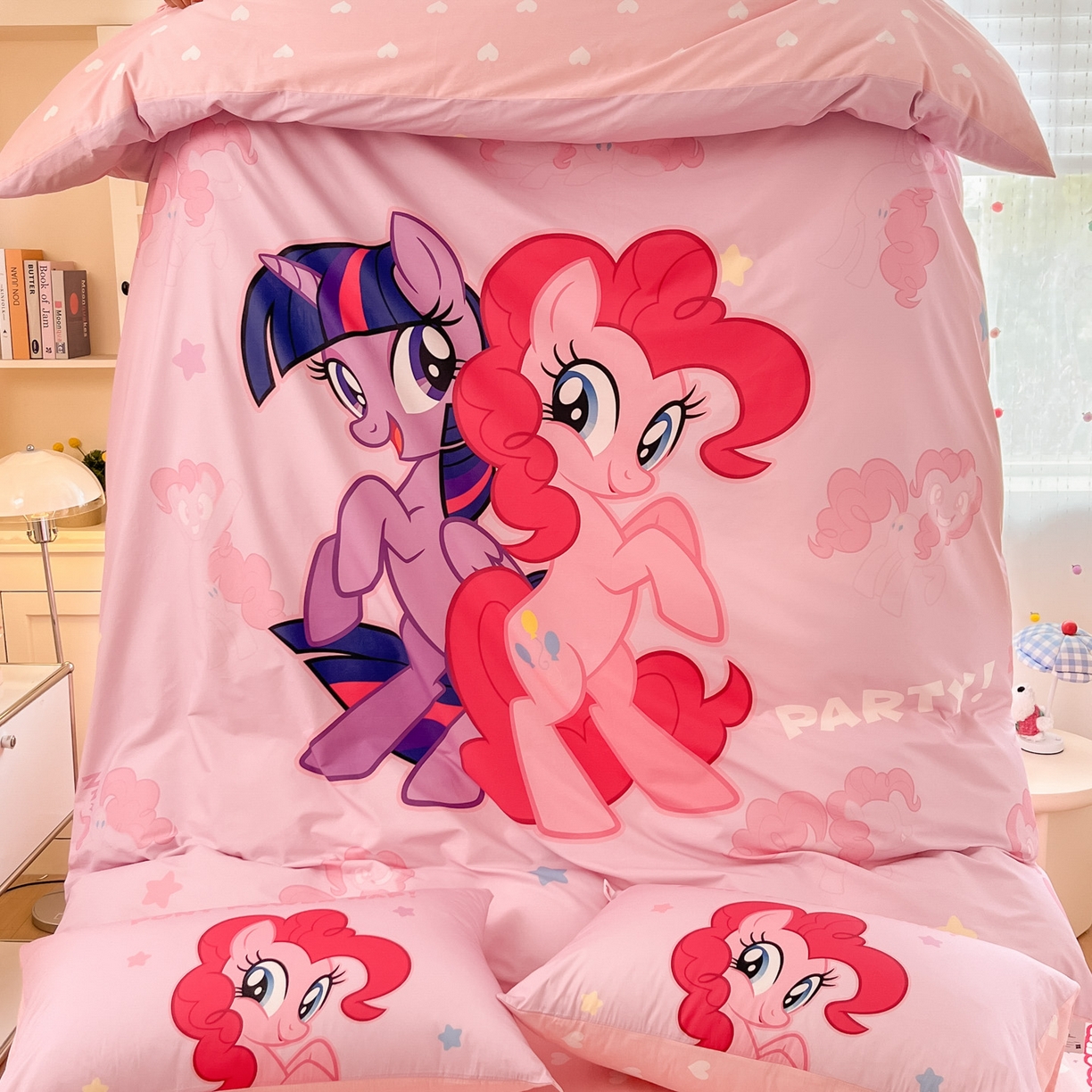 91家纺网 家纺一手货源 找家纺 金爱家 2025新款纯棉大版数码印花系列四件套-小马宝莉 纯棉大版-摩登女孩