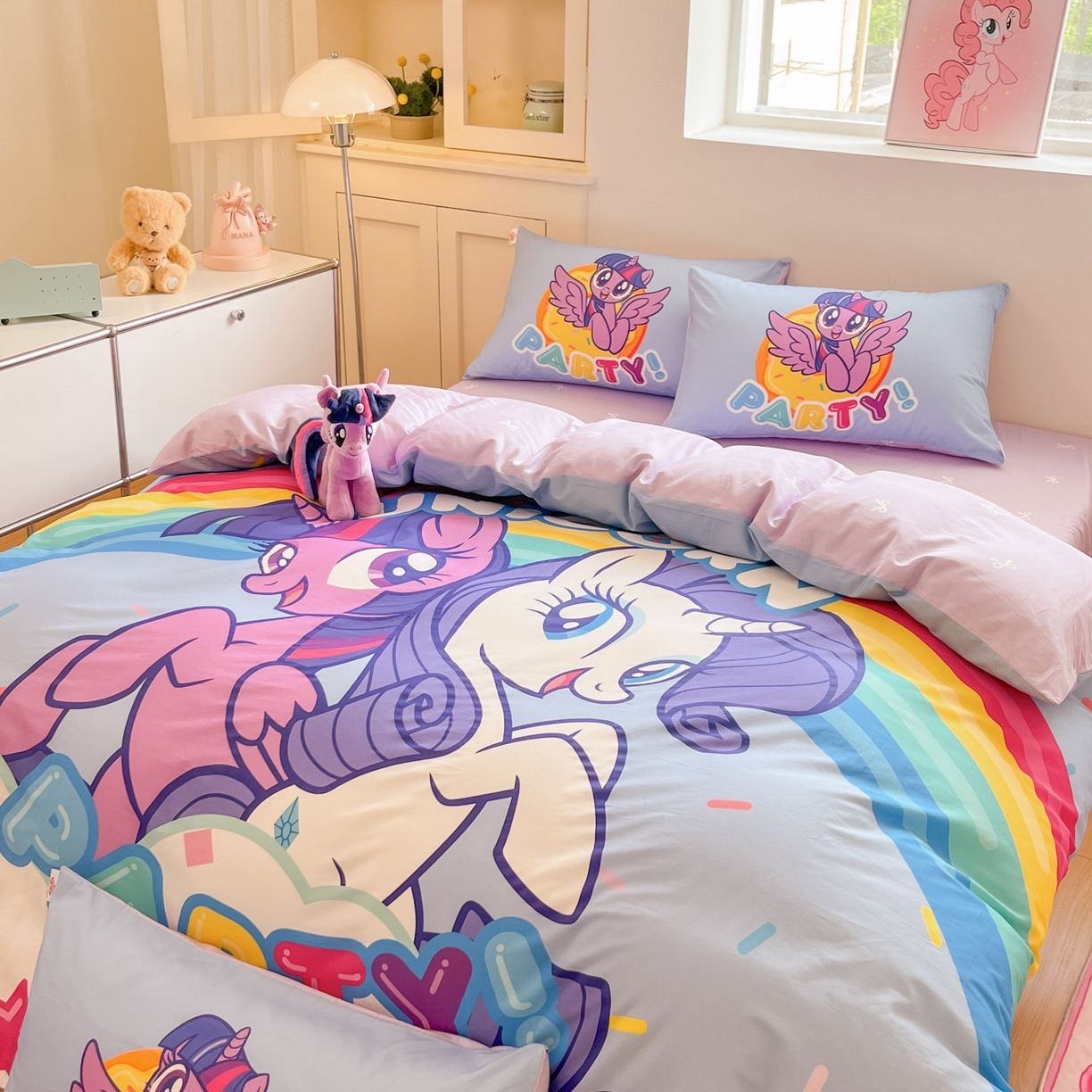 91家纺网 家纺一手货源 找家纺 金爱家 2025新款纯棉大版数码印花系列四件套-小马宝莉 纯棉大版-派对时刻