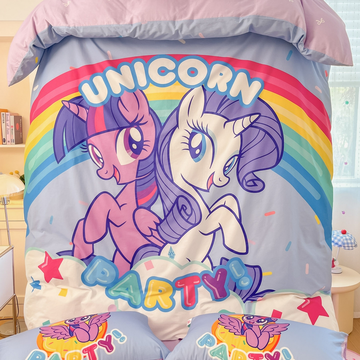 91家纺网 家纺一手货源 找家纺 金爱家 2025新款纯棉大版数码印花系列四件套-小马宝莉 纯棉大版-派对时刻